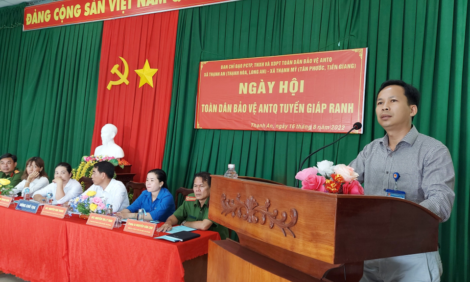 Thạnh Hóa tổ chức Ngày hội Toàn dân bảo vệ an ninh Tổ quốc tuyến giáp ranh