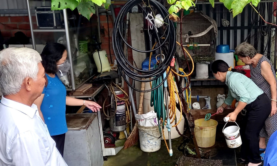 Cần Đước tập trung khống chế ổ dịch sốt xuất huyết