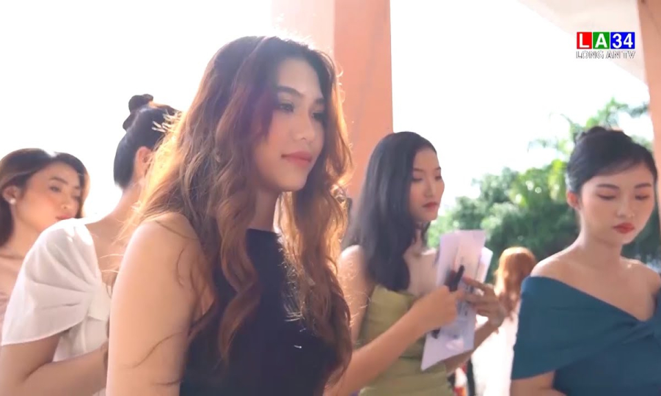Vòng sơ khảo "Hoa khôi sông Vàm 2022" tại Long An