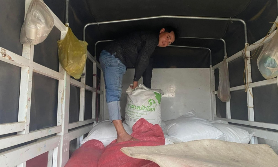 Đồn Biên phòng Sông Trăng bắt giữ 1,5 tấn đường cát nhập lậu