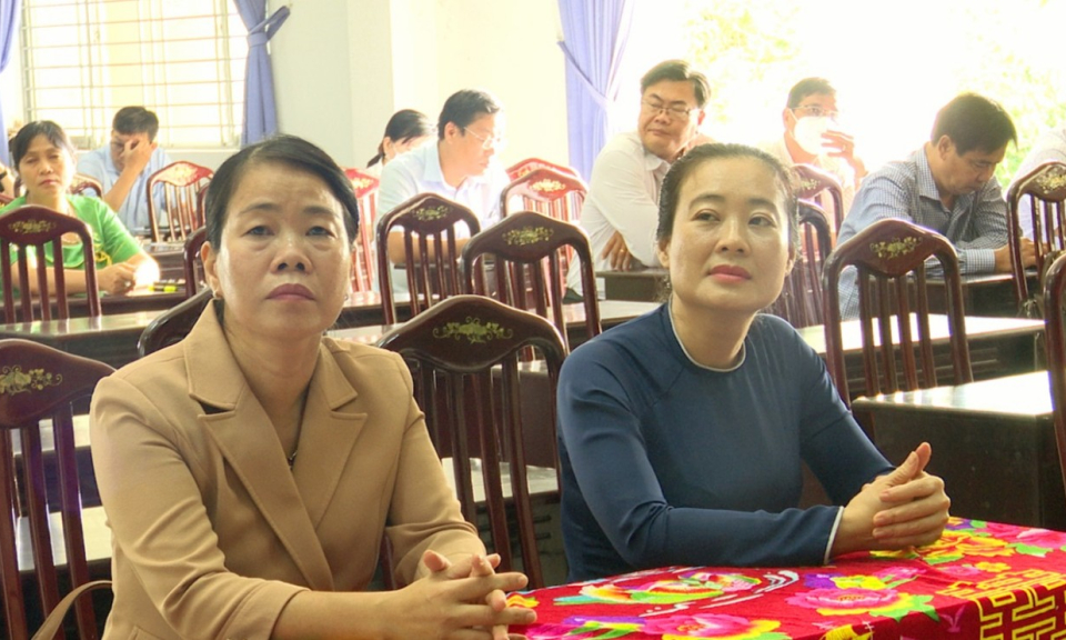 Khai giảng lớp bồi dưỡng, cập nhật kiến thức đối tượng 4 