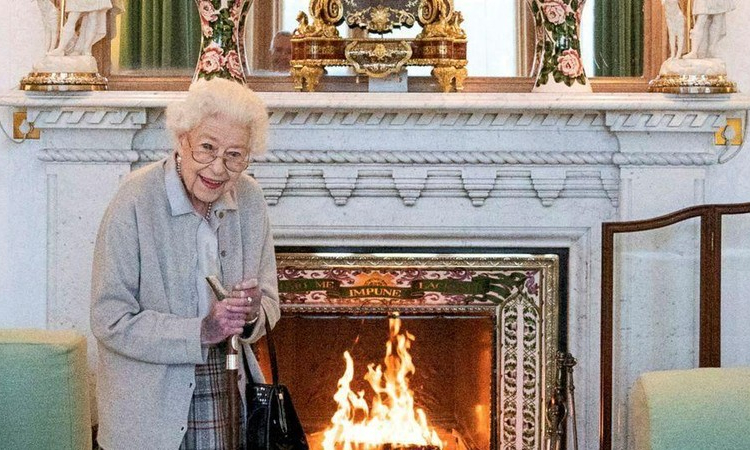 Nữ hoàng Anh Elizabeth II băng hà