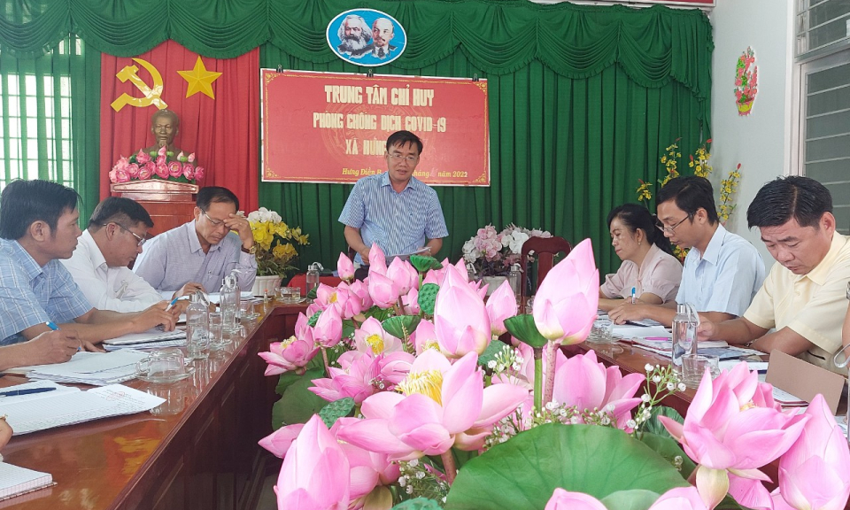 Chủ tịch UBND huyện Tân Hưng làm việc với xã Hưng Điền B