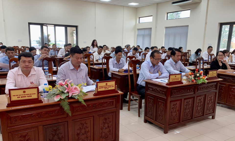 Huyện Châu Thành tổng kết Đề án thí điểm chuyển giao các nhiệm vụ, dịch vụ hành chính công để Bưu điện thực hiện