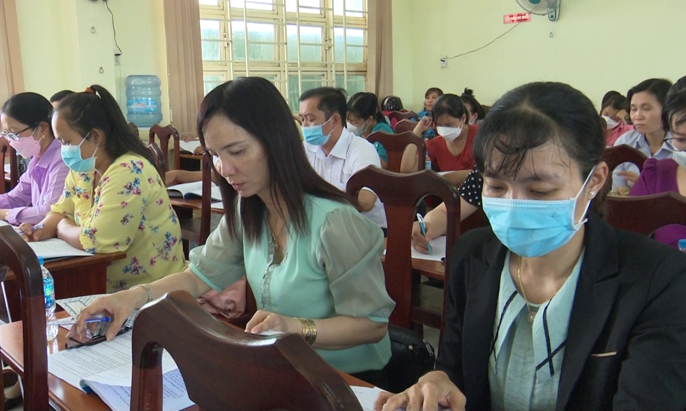Tân Trụ tập huấn tổ chức Đại hội Công đoàn cơ sở nhiệm kỳ 2023-2028