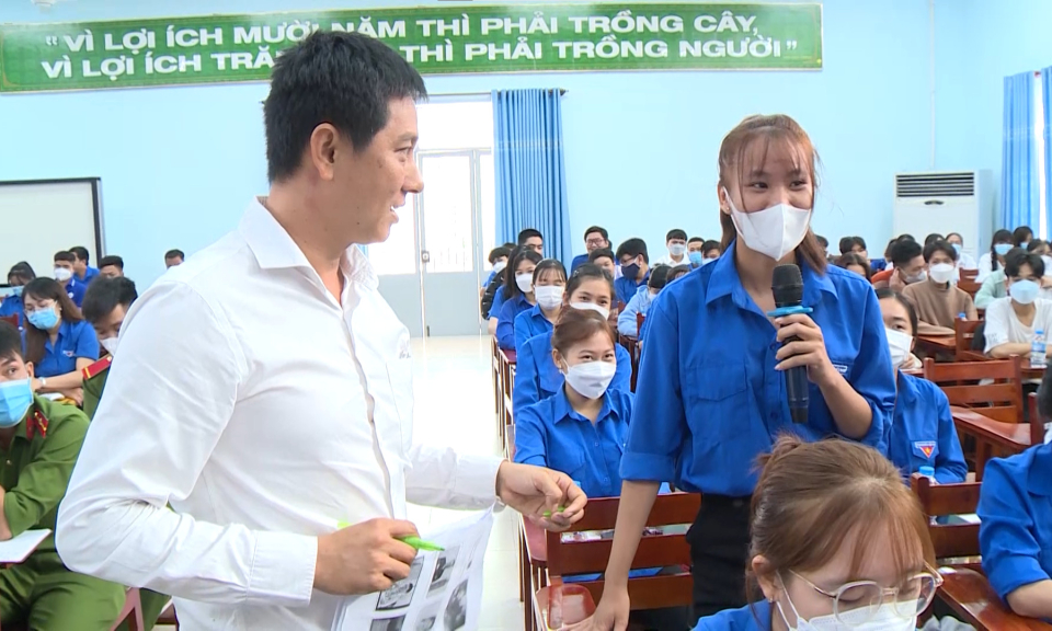 Hội nghị tuyên truyền thông tin đối ngoại, kỹ năng chuyển đổi số cho đoàn viên thanh niên