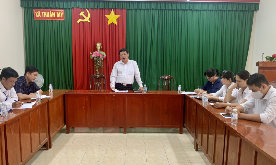 Lãnh đạo huyện Châu Thành kiểm tra công tác vận động tham gia BHXH, BHYT