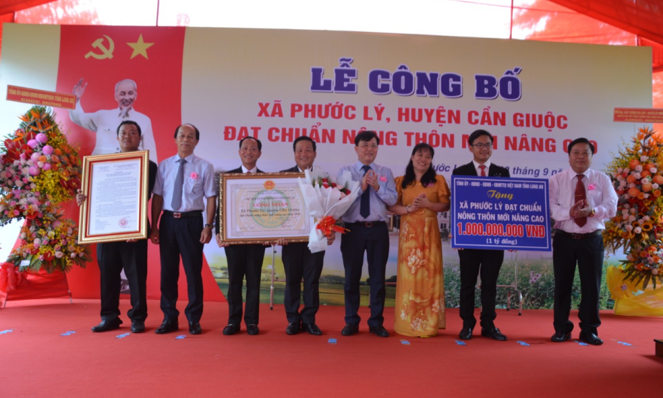 Cần Giuộc: xã Phước Lý đón nhận danh hiệu xã nông thôn mới nâng cao