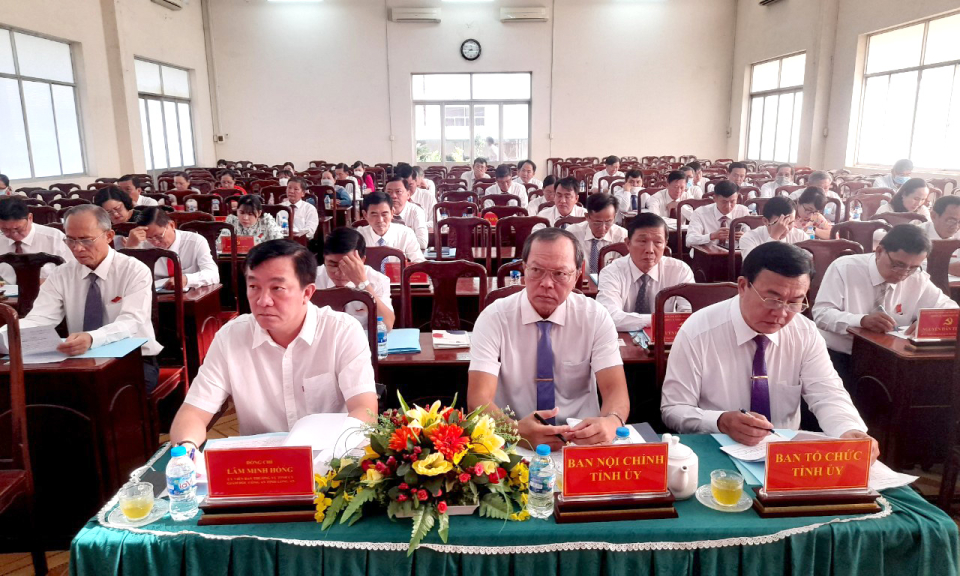 Ban Chấp hành Đảng bộ huyện Tân Thạnh tổ chức hội nghị lần thứ 11