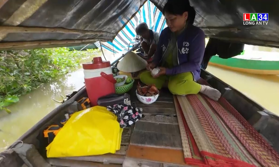 Du cư mùa nước nổi