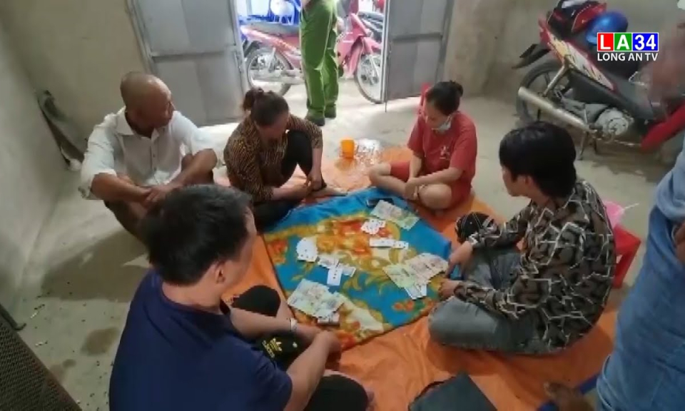 Cần Đước: Công an huyện triệt xóa điểm đánh bạc