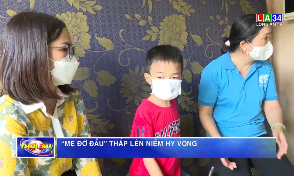 “Mẹ đỡ đầu” thắp lên niềm hy vọng