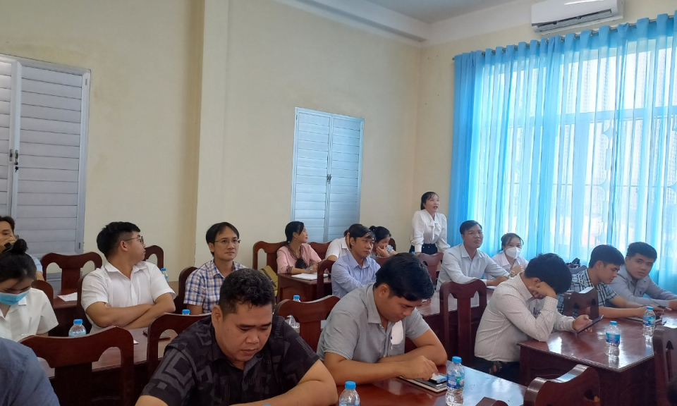 Đức Hòa tập huấn công tác viết tin, bài cho cộng tác viên năm 2022