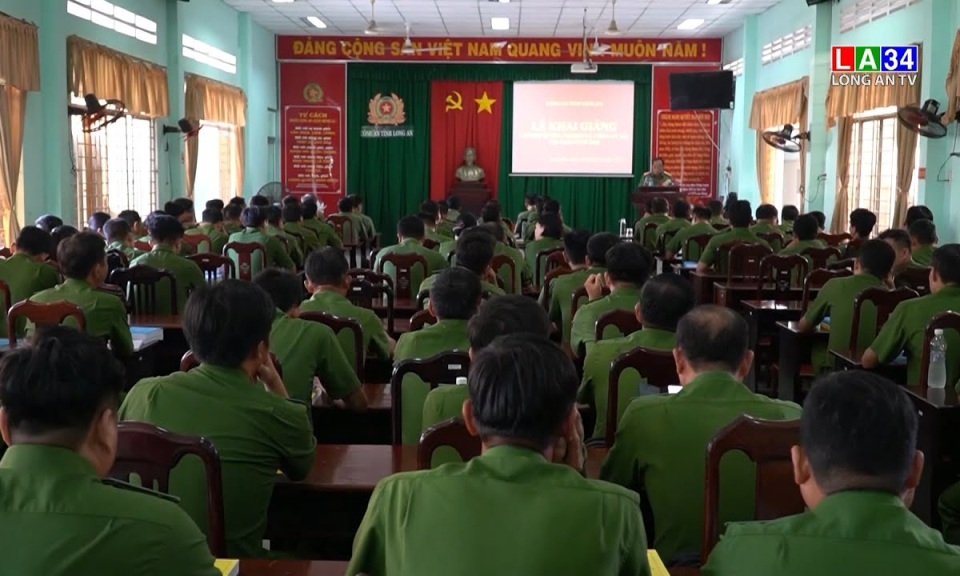 Công an tỉnh Long An tổ chức Lễ khai giảng bồi dưỡng nghiệp vụ công an xã, thị trấn năm 2022