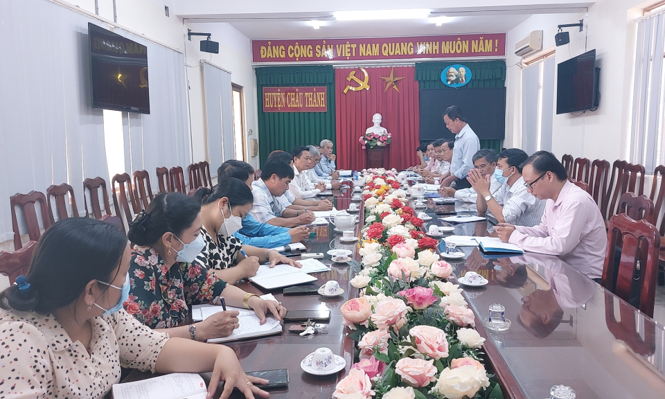 Châu Thành tìm đầu ra  thanh long đạt chuẩn VietGAP 