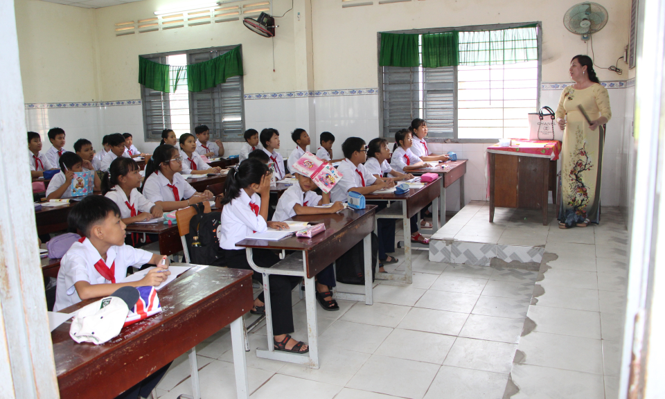 Long An tạo môi trường phát triển giáo dục lành mạnh, bình đẳng