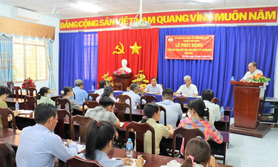 Cần Đước phát động toàn dân tham gia bảo hiểm y tế tự nguyện