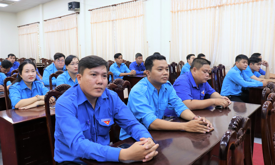 Cần Đước họp mặt kỷ niệm 66 năm ngày truyền thống Hội Liên hiệp Thanh niên