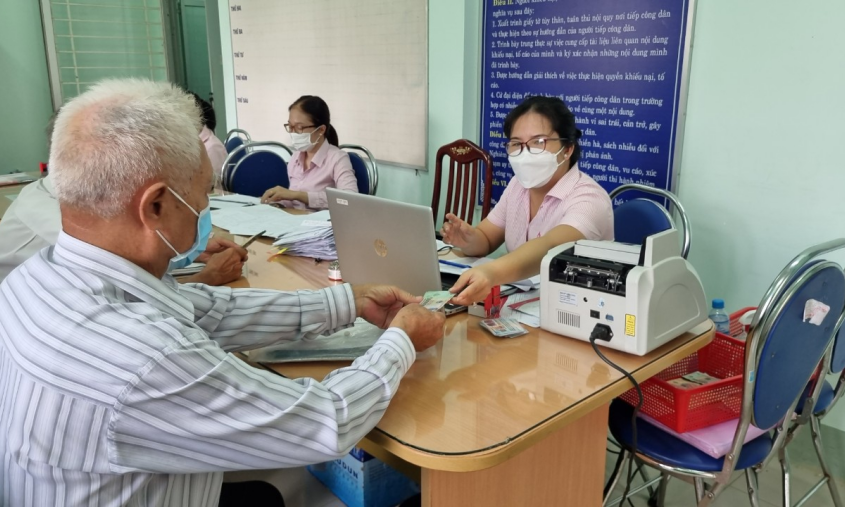 Thành phố Tân An giải ngân chương trình cho vay học sinh, sinh viên