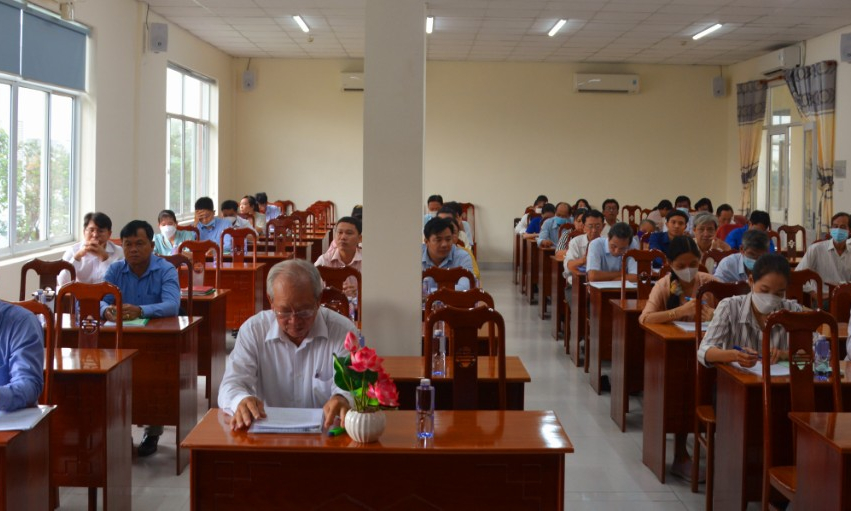 Cần Giuộc: tập huấn công tác xây dựng xã hội học tập năm 2022