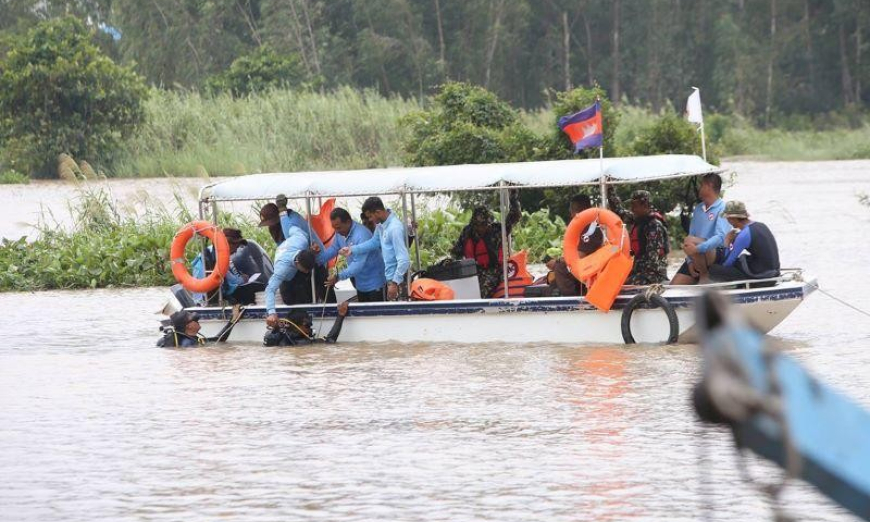 Campuchia khẩn trương tìm kiếm nạn nhân vụ đắm thuyền trên sông Mekong