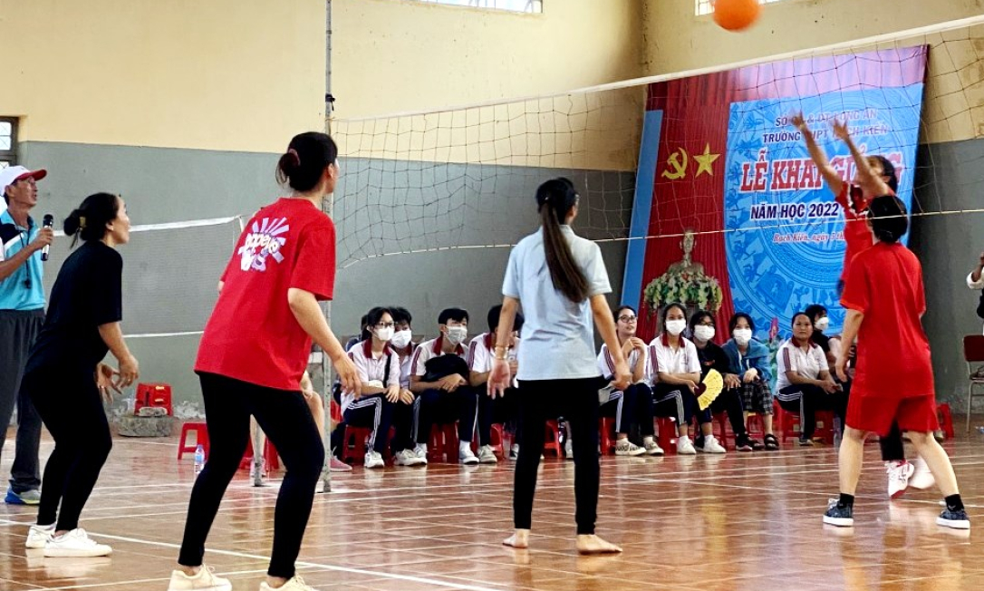 Cần Đước nhiều hoạt động kỷ niệm 92 năm Ngày truyền thống Phụ nữ Việt Nam