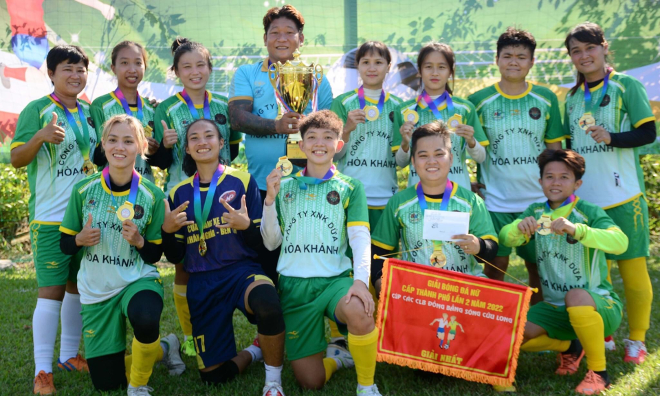 Đội bóng nữ Đức Duy FC Bến Tre xuất sắc vô địch giải bóng đá nữ cúp các CLB Đồng bằng sông Cửu Long lần thứ 2 – 2022.