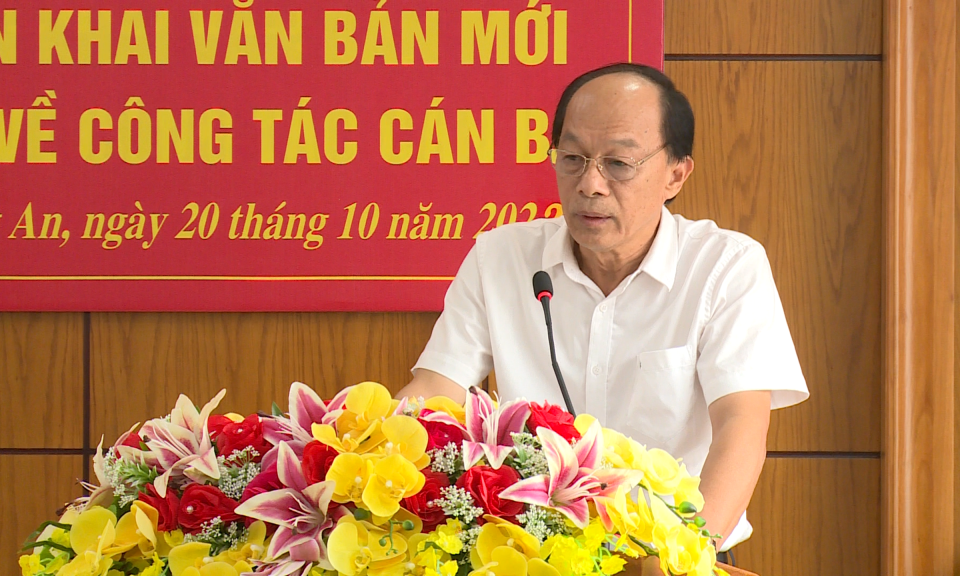 Hội nghị quán triệt, triển khai văn bản mới của Trung ương về công tác cán bộ năm 2022