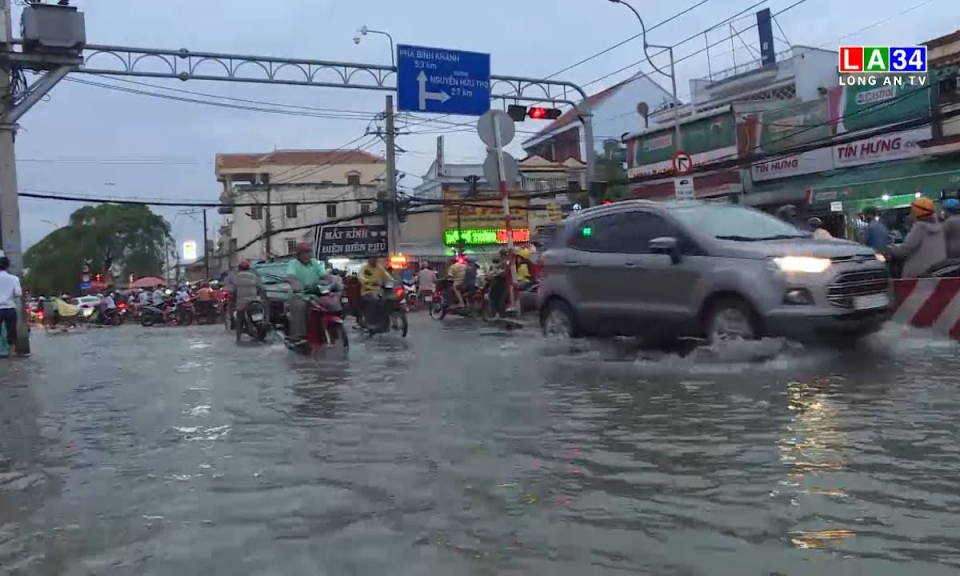 TP.HCM đối mặt triều cường cao đến hơn 1,7m