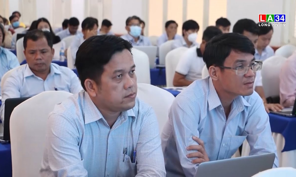 Hội nghị tập huấn đào tạo phát triển nguồn nhân lực thương mại điện tử tỉnh Long An năm 2022