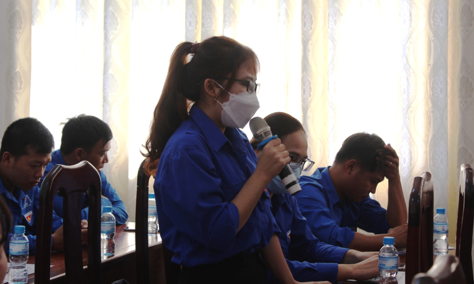 UBND huyện Đức Huệ tổ chức đối thoại với thanh niên về chủ đề “Giải quyết việc làm cho thanh niên”
