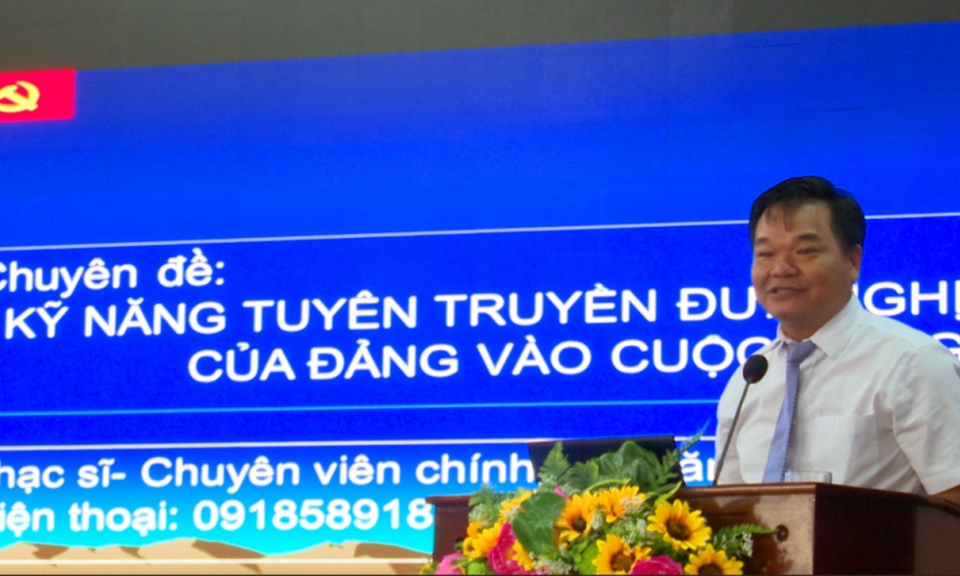 Ban Tuyên giáo Thành ủy Tân An tổ chức tập huấn công tác tuyên truyền năm 2022