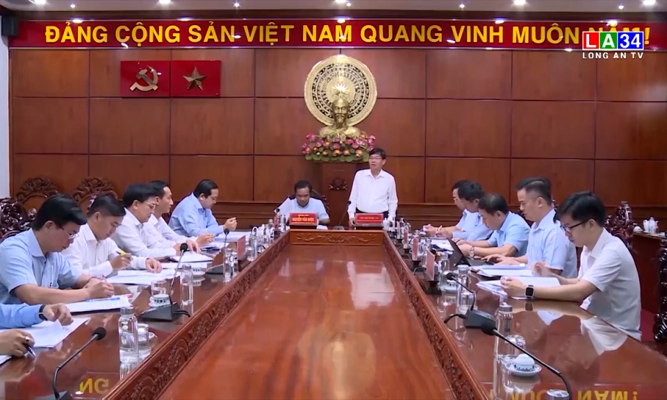 Đoàn công tác Ban Kinh tế Trung ương làm việc với Tỉnh ủy Long An