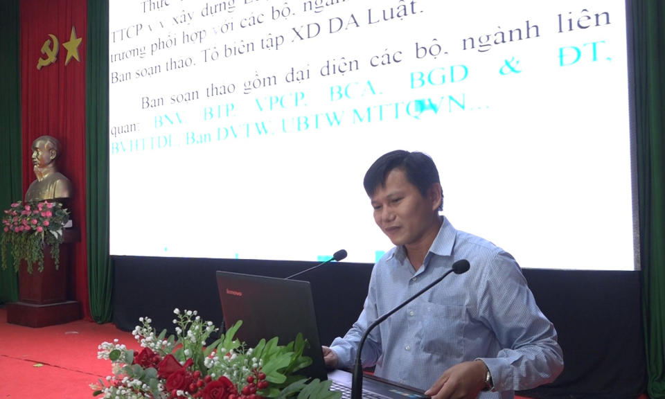 Đức Hòa triển khai Luật tín ngưỡng, tôn giáo và các văn bản có liên quan