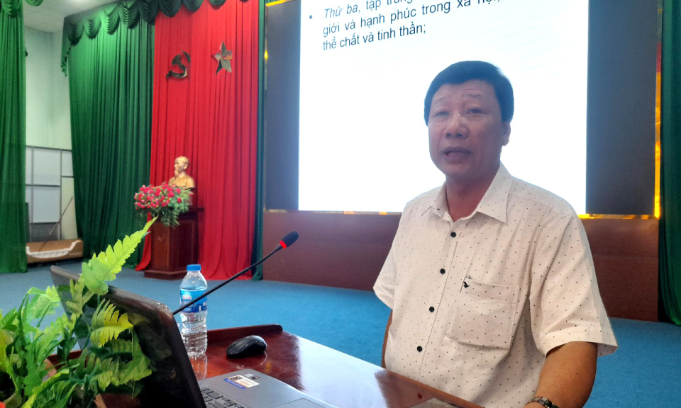 Tân Thạnh hội nghị nói chuyện chuyên đề “vai trò của đàn ông trong xây dựng hạnh phúc gia đình”