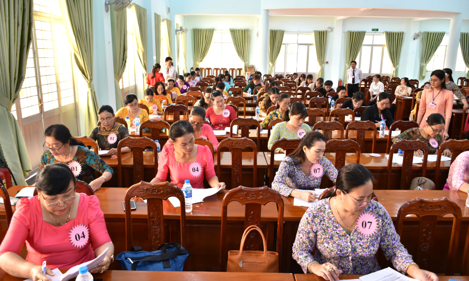 Tân Thạnh tổ chức hội thi cán bộ phụ nữ cơ sở giỏi năm 2022