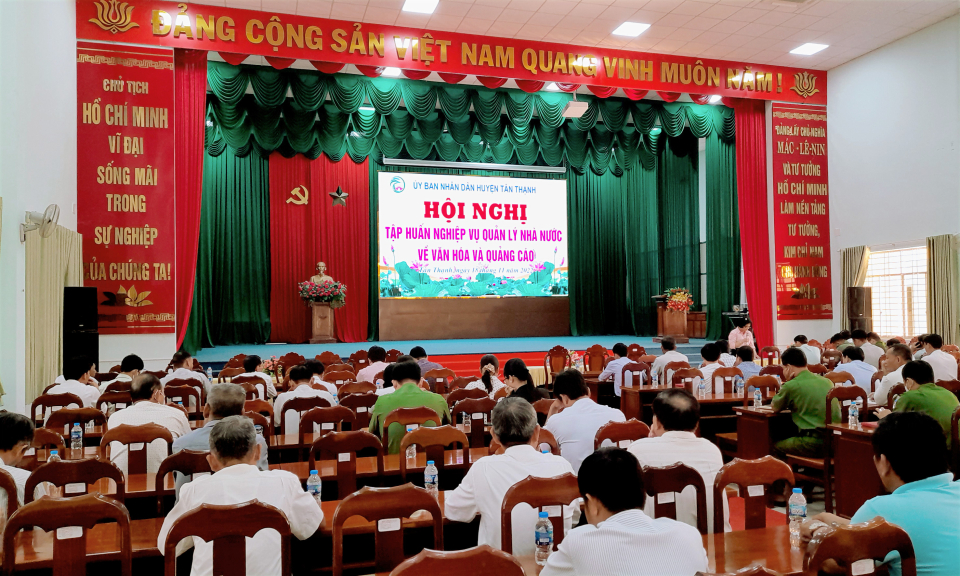 Tân Thạnh tập huấn công tác văn hóa và quảng cáo năm 2022