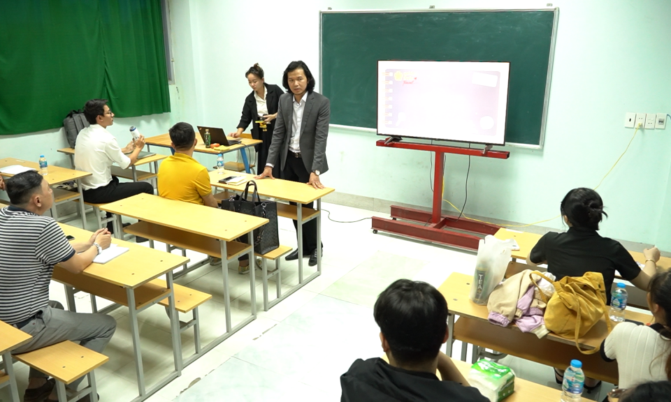 Đào tạo kỹ năng du lịch chuyên sâu cho sinh viên, hướng dẫn viên du lịch