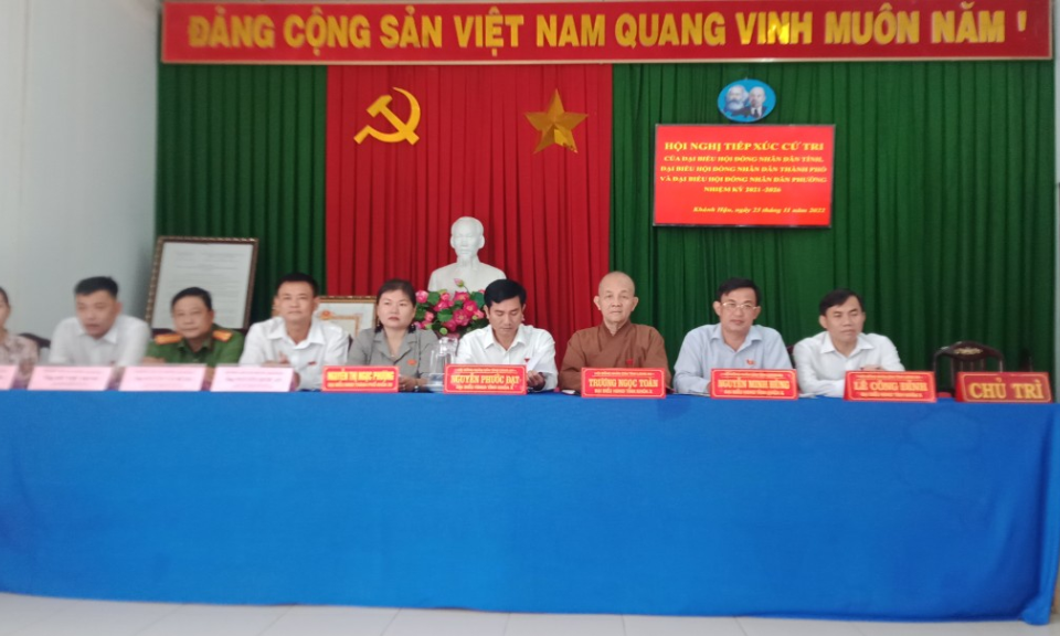 Đại biểu HĐND tỉnh tiếp xúc cử tri  TP Tân An
