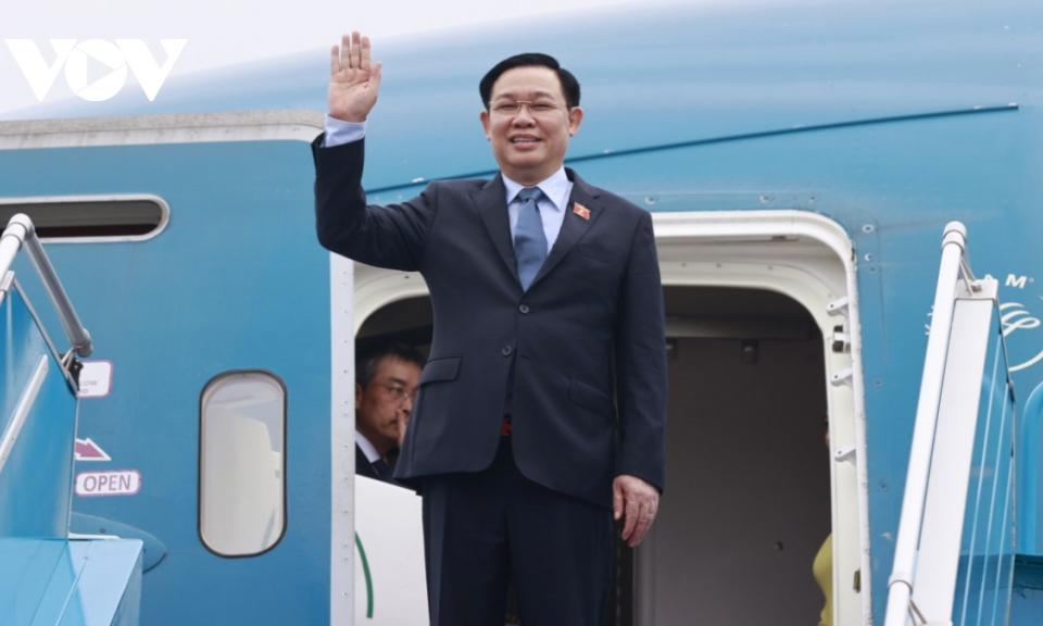 Chủ tịch Quốc hội Vương Đình Huệ lên đường thăm chính thức Australia