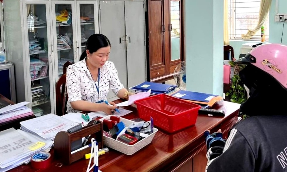 Cần Đước phát động thi đua cao điểm giải quyết thủ tục hành chính