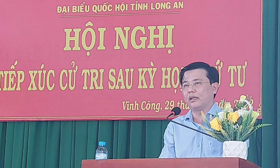 Đoàn Đại biểu Quốc hội tỉnh Long An tiếp xúc cử tri huyện Châu Thành