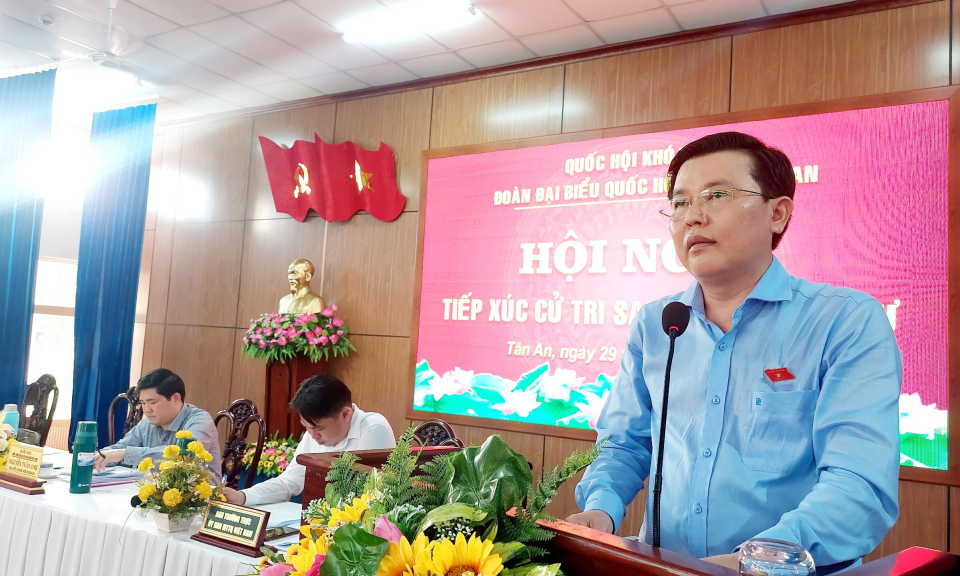 Đại biểu Quốc hội tỉnh Long An (đơn vị số 2) tiếp xúc cử tri tại thành phốTân An