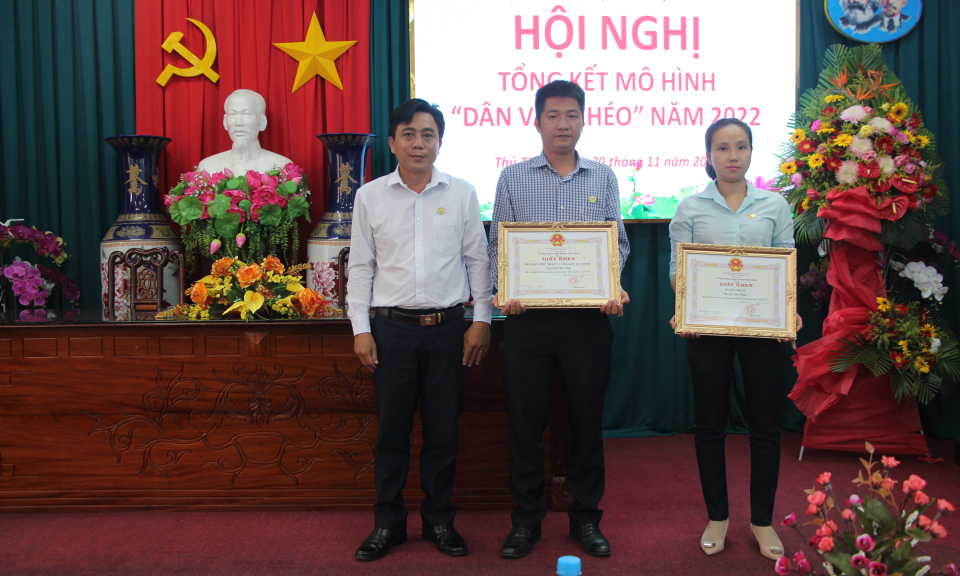 Thủ Thừa tổng kết thực hiện mô hình Dân vận khéo năm 2022