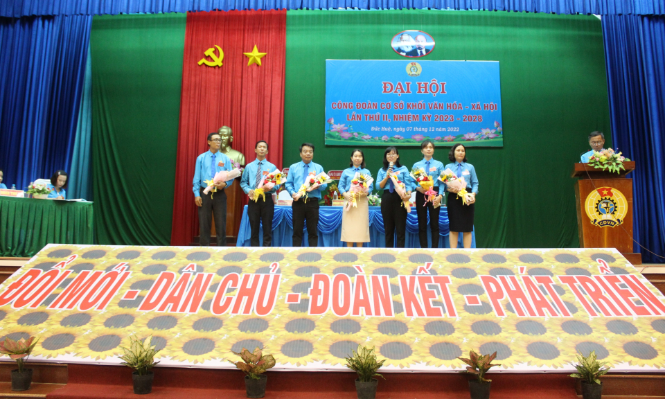 Đại hội Công đoàn cơ sở (CĐCS) Khối Văn hóa - Xã hội huyện Đức Huệ nhiệm kỳ 2023 - 2028