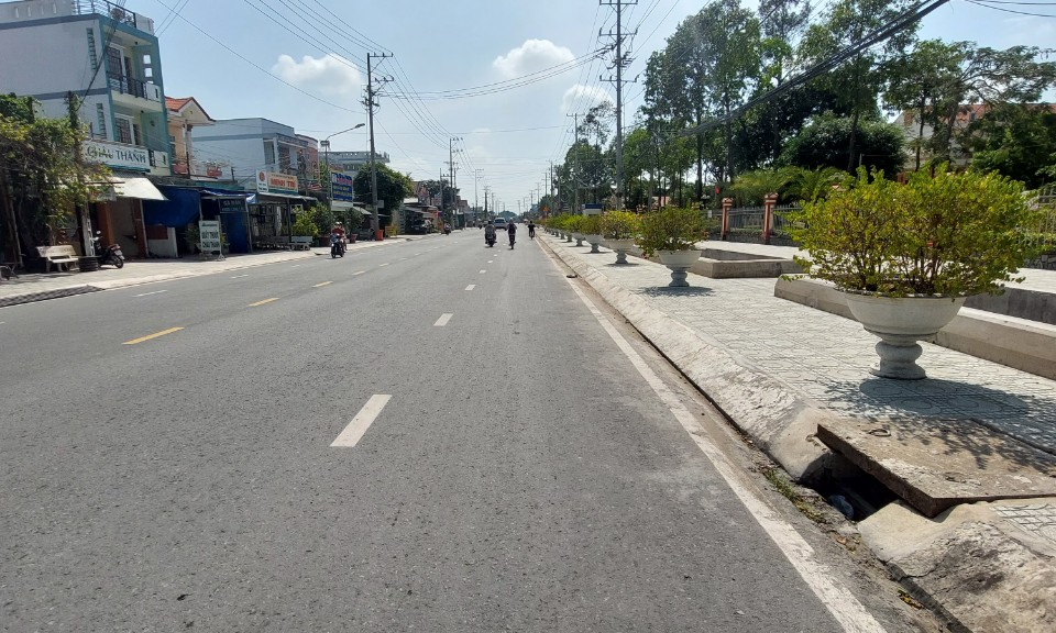 Sở Giao thông Long An nghiệm thu công trình mở rộng đường tỉnh 827 