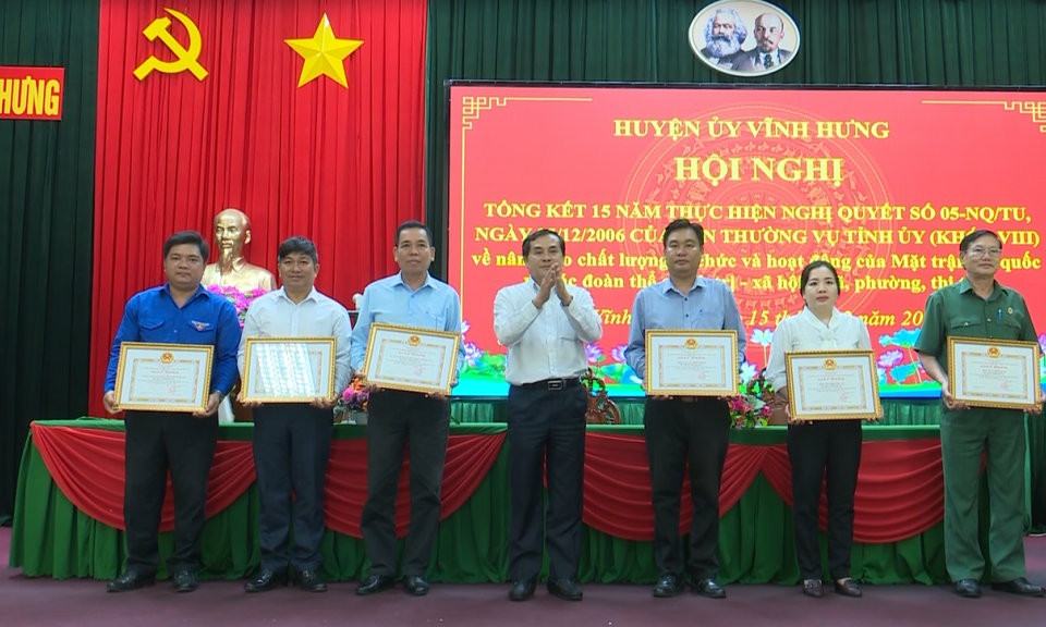 Vĩnh Hưng tổng kết 15 năm thực hiện Nghị quyết số 05-NQ/TW ngày 25/12/2006 của Ban Thường vụ Tỉnh uỷ 