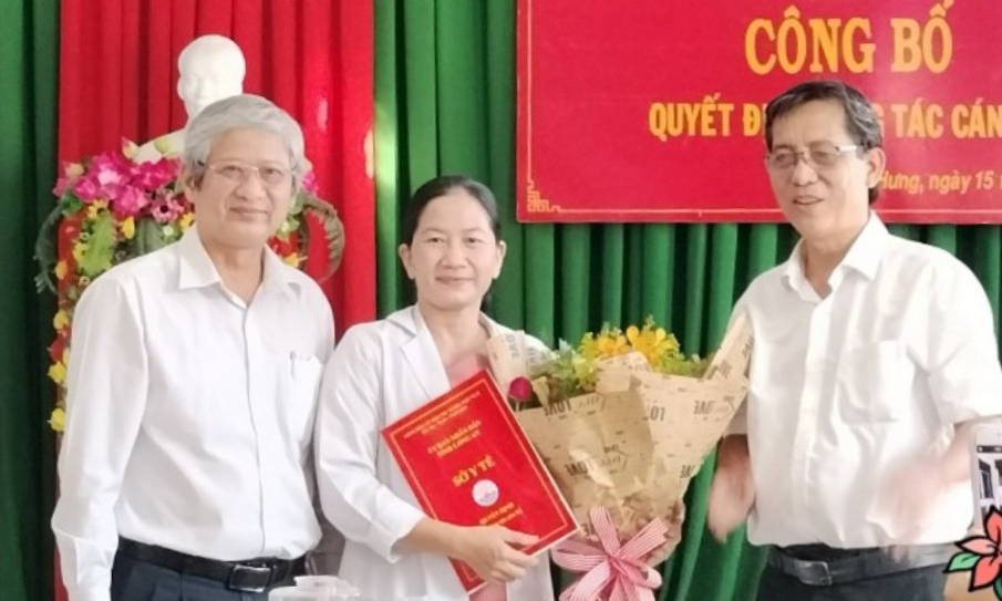 Bổ nhiệm Phó Giám đốc Trung tâm Y tế huyện Tân Hưng