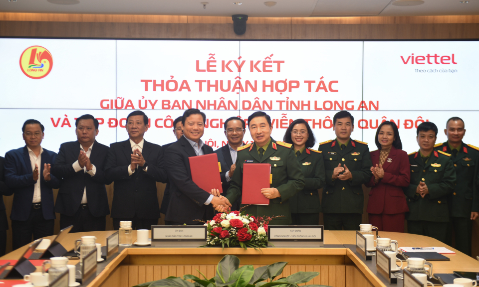 UBND Tỉnh Long An và Tập đoàn Công nghiệp - Viễn thông Quân đội (Viettel) ký kết thỏa thuận hợp tác về chuyển đổi số