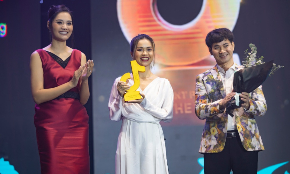 MCV Network đoạt giải  Content Partner of the Year tại TikTok Awards Vietnam 2022